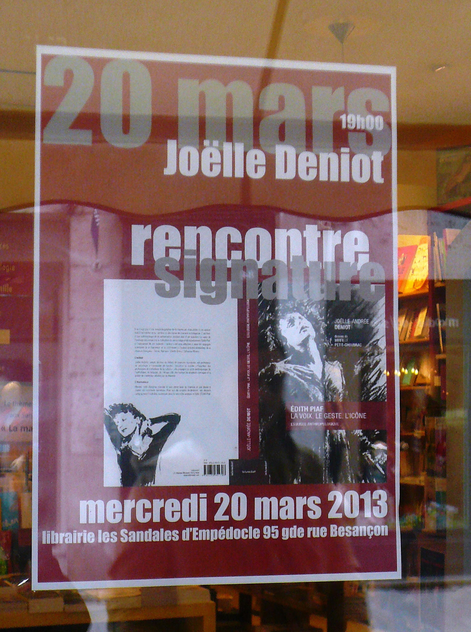 J Deniot Signature aux Sandales d'Empédocle à Besançon invitée avec J Réault par le professeur Gilles Ferréol.